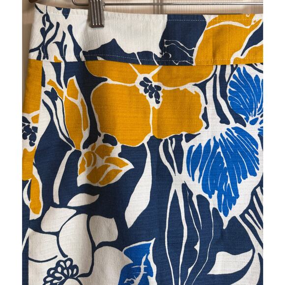 Ann Taylor Floral Mini Skirt Womens Size 10 Blue Yellow Tropical Lined Zip EUC - Picture 2 of 7